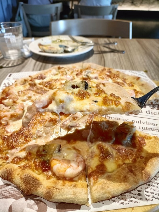 板橋美食|默爾 pasta pizza-新北誠品新板店