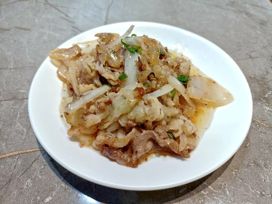 桃園美食|莯鑶手創鐵板料理，內用白飯、湯品、冷熱飲、冰淇淋無