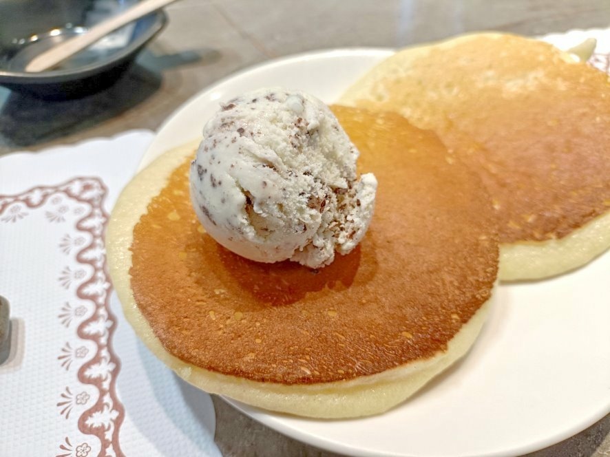 桃園美食|莯鑶手創鐵板料理，內用白飯、湯品、冷熱飲、冰淇淋無