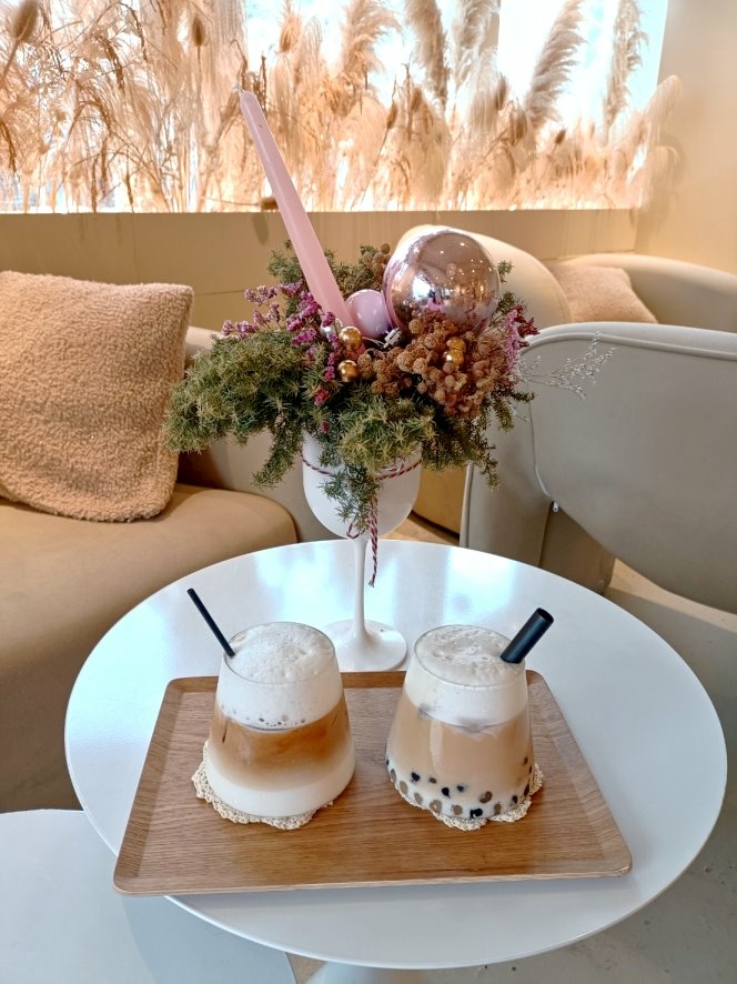 台南咖啡廳|嶌 Island Cafe，隱藏在2樓的網美咖啡