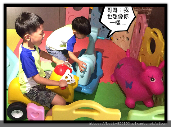 thumbnail (25) thumbnail (25)