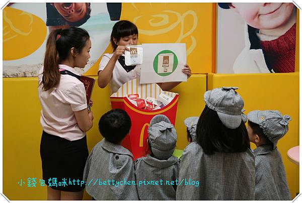 IMG_1975_meitu_29.jpg IMG_1975_meitu_29.jpg