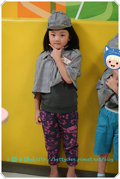 IMG_2007_meitu_37.jpg IMG_2007_meitu_37.jpg