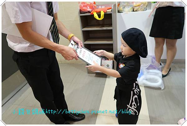 IMG_2764_meitu_24.jpg IMG_2764_meitu_24.jpg