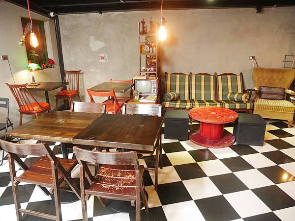 S_5114534534690.jpg S_5114534534690.jpg