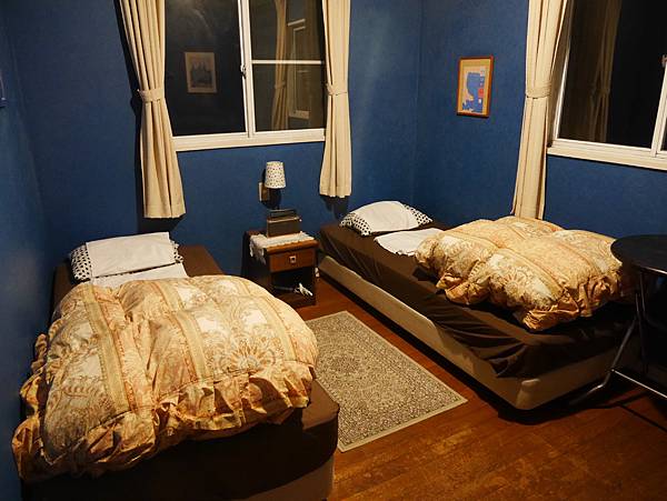 1040275.jpg 1040275.jpg