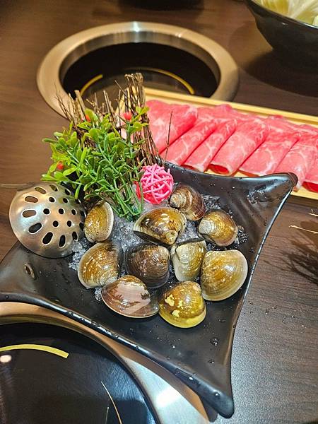 板橋府中店｜吃鍋鍋天然健康鍋物~海鮮、牛肉、單點／雙人套餐/