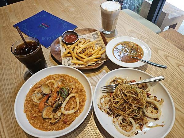 信義區隱藏版義式餐廳｜想吃義大利麵、燉飯、炸物 ？來米家廚房