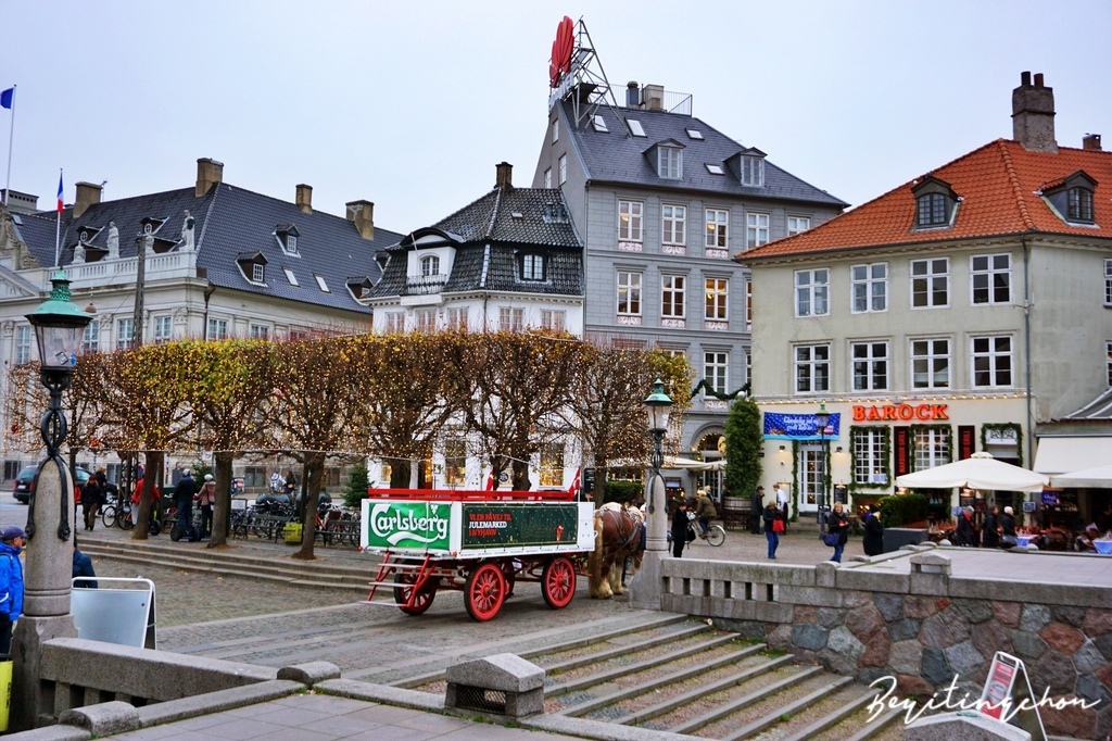 DSC05700.JPG DSC05700.JPG