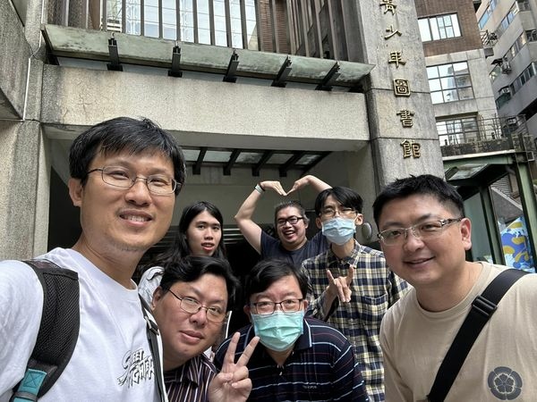 展覽1.jpg 展覽1.jpg