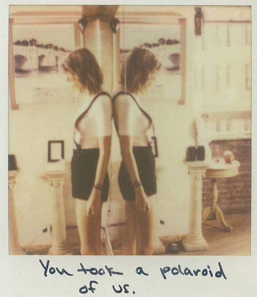 taylorswift-1989polaroid-05.jpg