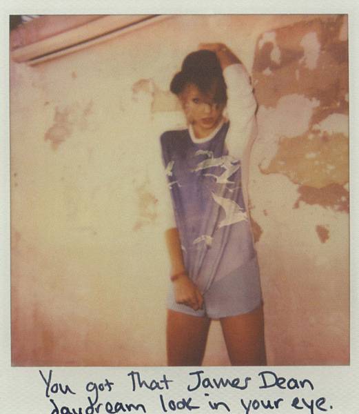 taylorswift-1989polaroid-26.jpg