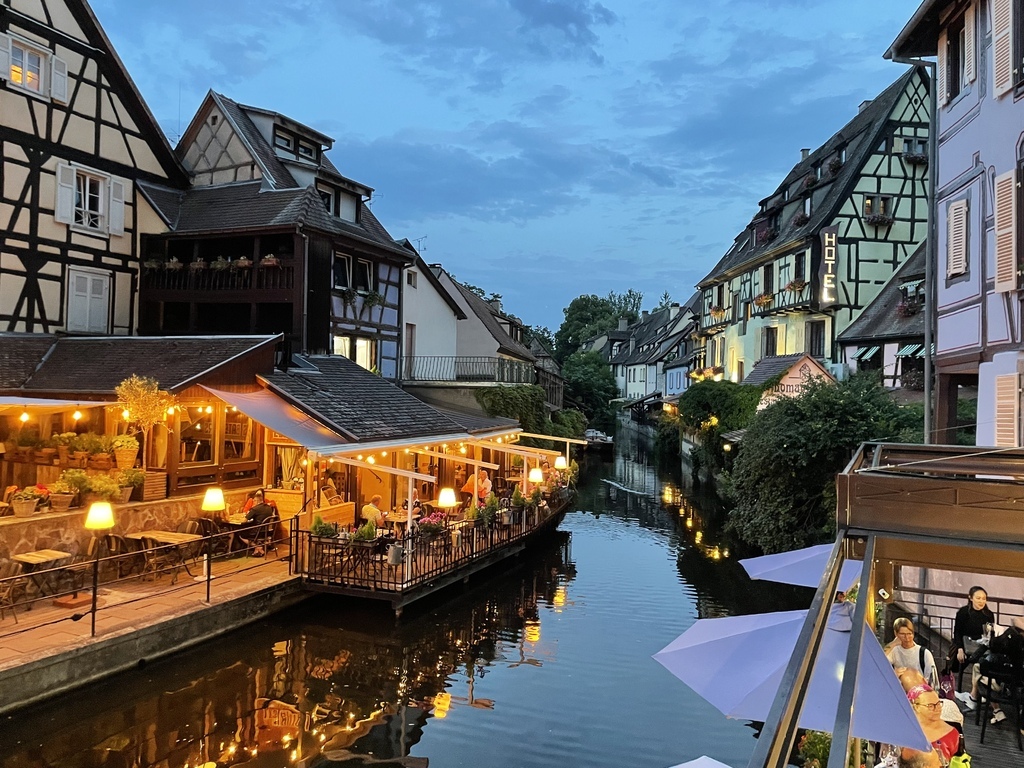 太一德瑞幸福14天蜜月旅行20230722(華航) 太一德瑞幸福14天蜜月旅行20230722(華航)