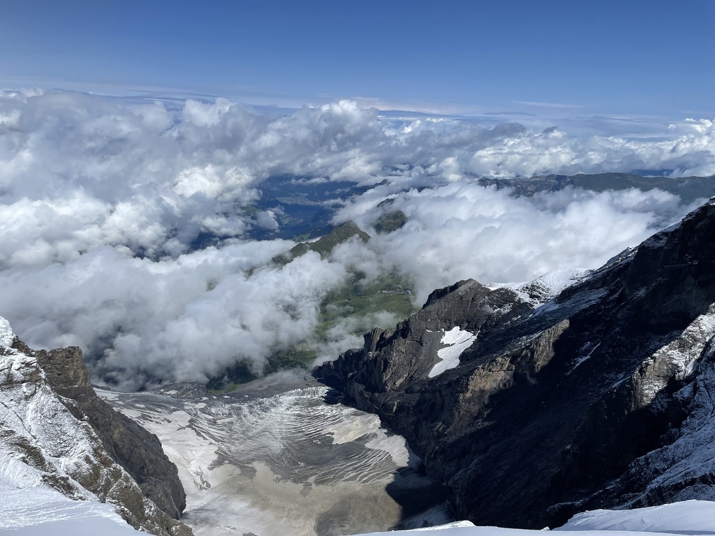 太一德瑞幸福14天蜜月旅行20230722(華航) 太一德瑞幸福14天蜜月旅行20230722(華航)