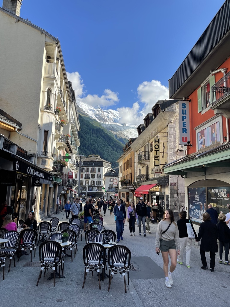 太一德瑞幸福14天蜜月旅行20230722(華航) 太一德瑞幸福14天蜜月旅行20230722(華航)