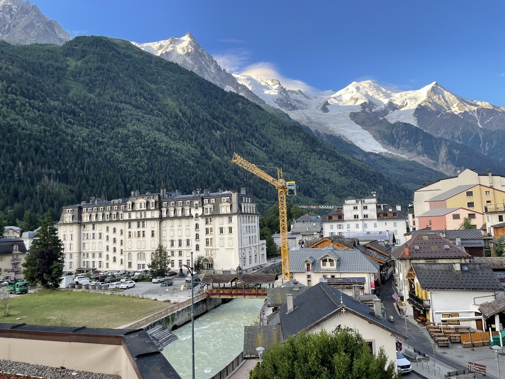 太一德瑞幸福14天蜜月旅行20230722(華航) 太一德瑞幸福14天蜜月旅行20230722(華航)