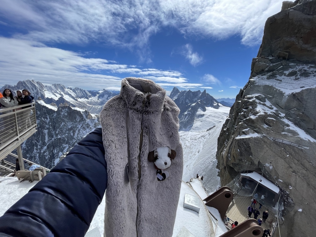 太一德瑞幸福14天蜜月旅行20230722(華航) 太一德瑞幸福14天蜜月旅行20230722(華航)