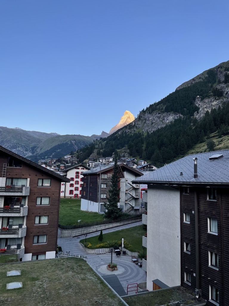 太一德瑞幸福14天蜜月旅行20230722(華航) 太一德瑞幸福14天蜜月旅行20230722(華航)