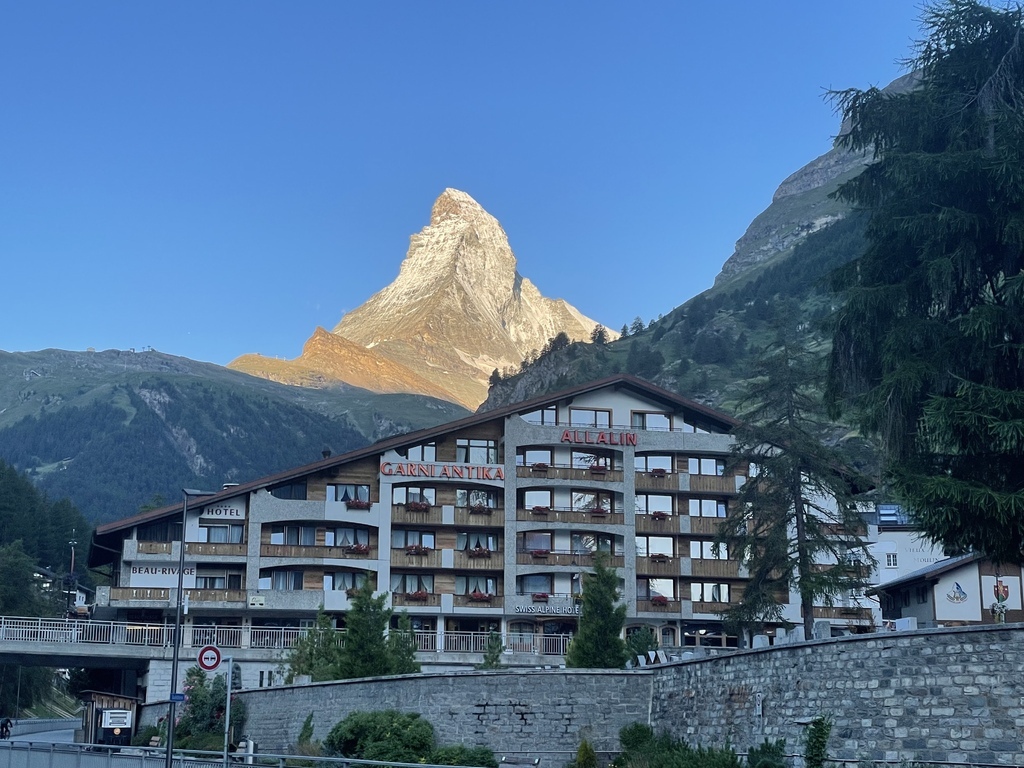 太一德瑞幸福14天蜜月旅行20230722(華航) 太一德瑞幸福14天蜜月旅行20230722(華航)