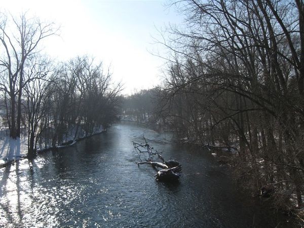 冬天的Huron River2