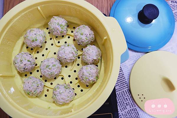 摩堤MULTEE 新品開箱.微波爐料理・烤箱料理.20cm微波烤箱蒸籠組.健康快煮新選擇! - 第20張圖 DSCF7699.JPG