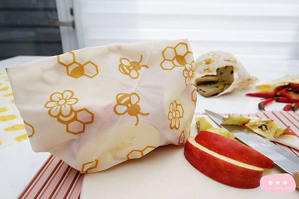 蔬果保鮮好幫手|禾禾選物 德國NUTS蜂蠟保鮮布|可以重複使用的保鮮膜 - 第12張圖 DSCF3298