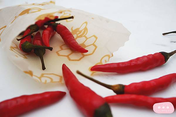 蔬果保鮮好幫手|禾禾選物 德國NUTS蜂蠟保鮮布|可以重複使用的保鮮膜 - 第18張圖 DSCF3276