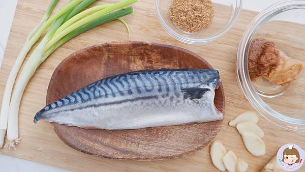 日式家庭料理|鯖魚料理,鯖魚味噌煮食譜,醬汁鹹香下飯,運用兩種味噌增添風味。 - 第2張圖 IMG_36101