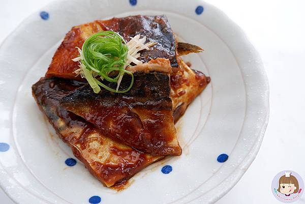 日式家庭料理|鯖魚料理,鯖魚味噌煮食譜,醬汁鹹香下飯,運用兩種味噌增添風味。 - 第12張圖 2