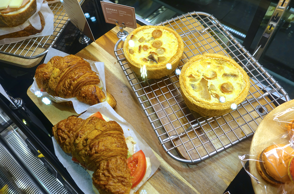 螢幕快照 2015-10-06 下午7.00.58.png