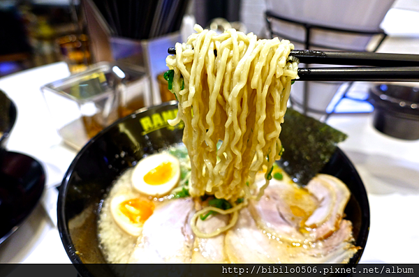 螢幕快照 2015-11-03 下午11.39.31.png