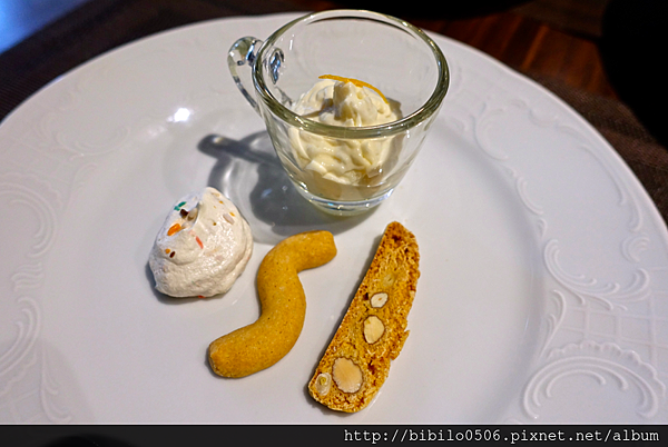 螢幕快照 2015-11-09 下午5.34.26.png