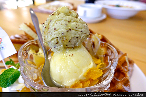 螢幕快照 2015-12-01 下午10.49.43