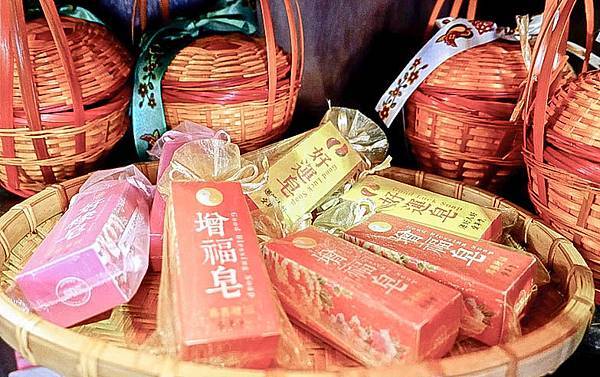 螢幕快照 2016-12-30 上午1.37.17.jpg