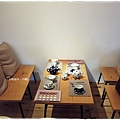 小器-店內座位.JPG