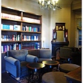 星巴克-2F書齋另一邊.JPG