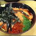 和歌山-白濱魚市場-鮭魚鮭魚卵丼.JPG