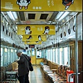 和歌山-貓咪電車內.JPG