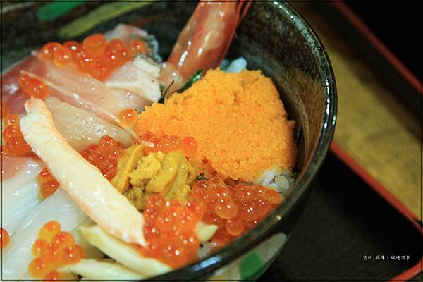 城崎溫泉-綜合海鮮蓋飯-1.jpg 城崎溫泉-綜合海鮮蓋飯-1.jpg