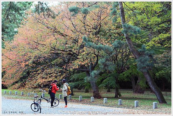 京都-京都御苑-10旅人.jpg