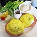 glow cafe-經典班尼迪克蛋-1.JPG