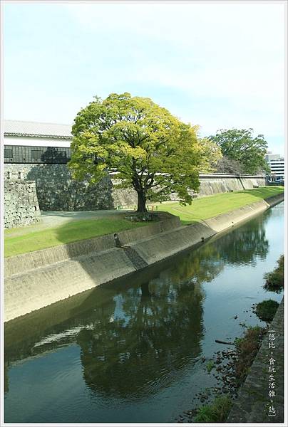 熊本城-行幸橋坪井川.JPG