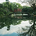 涉成園-印月池侵雪橋-1.JPG