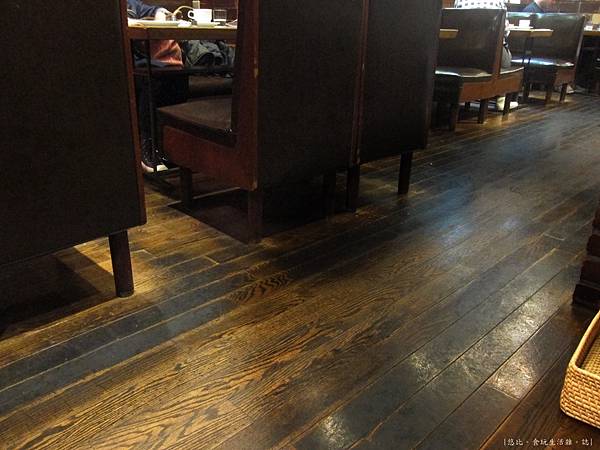 Smart coffee-店內-2.JPG