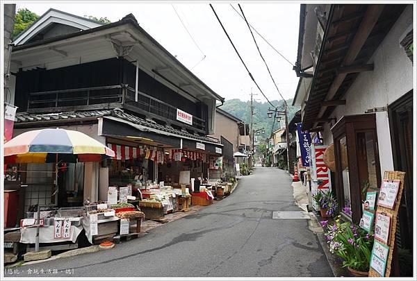 奈良長谷寺-37-參道商店街.JPG