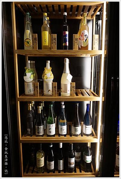一鷺炭火燒鳥工房-11-酒櫃.JPG 一鷺炭火燒鳥工房-11-酒櫃.JPG