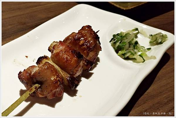 一鷺炭火燒鳥工房-31-雙人套餐黑羽雞腿肉蔥串.JPG 一鷺炭火燒鳥工房-31-雙人套餐黑羽雞腿肉蔥串.JPG