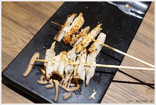 一鷺炭火燒鳥工房-32-地雞胸軟骨串.JPG 一鷺炭火燒鳥工房-32-地雞胸軟骨串.JPG