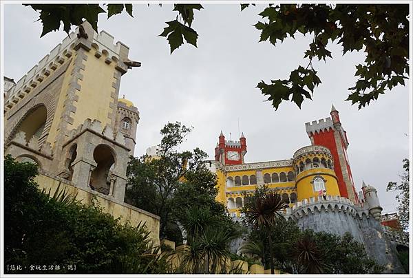 辛特拉-132-佩納宮Palacio Nacional de Pena.JPG