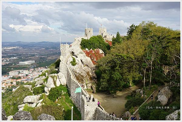 辛特拉-215-摩爾人城堡Castelo dos Mouros.JPG 辛特拉-215-摩爾人城堡Castelo dos Mouros.JPG